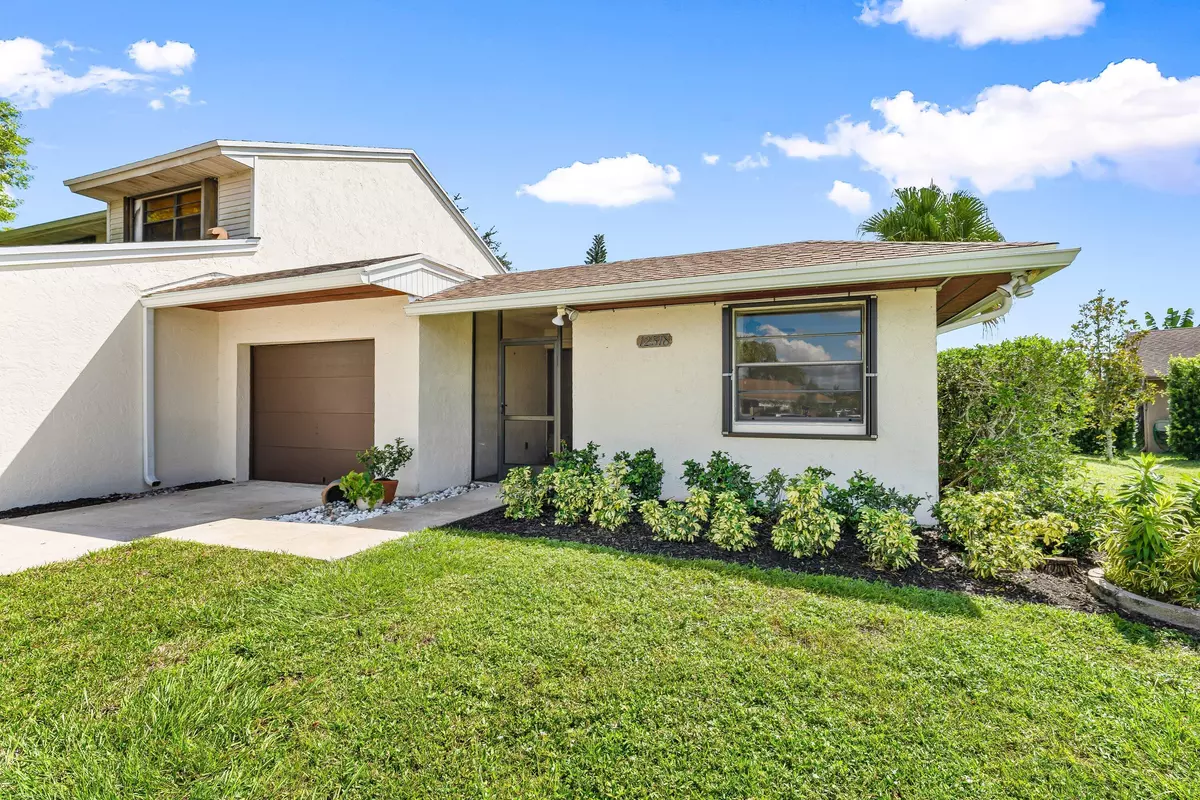 Wellington, FL 33414,12518 Teakwood CT