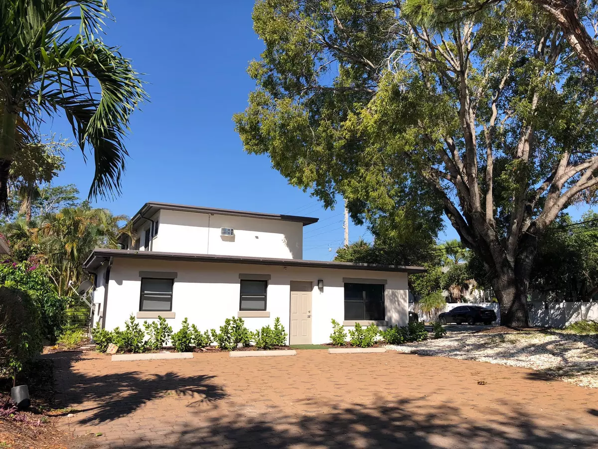 Fort Lauderdale, FL 33301,112 NE 5th ST 1