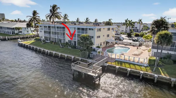 North Palm Beach, FL 33408,100 Doolen CT 102