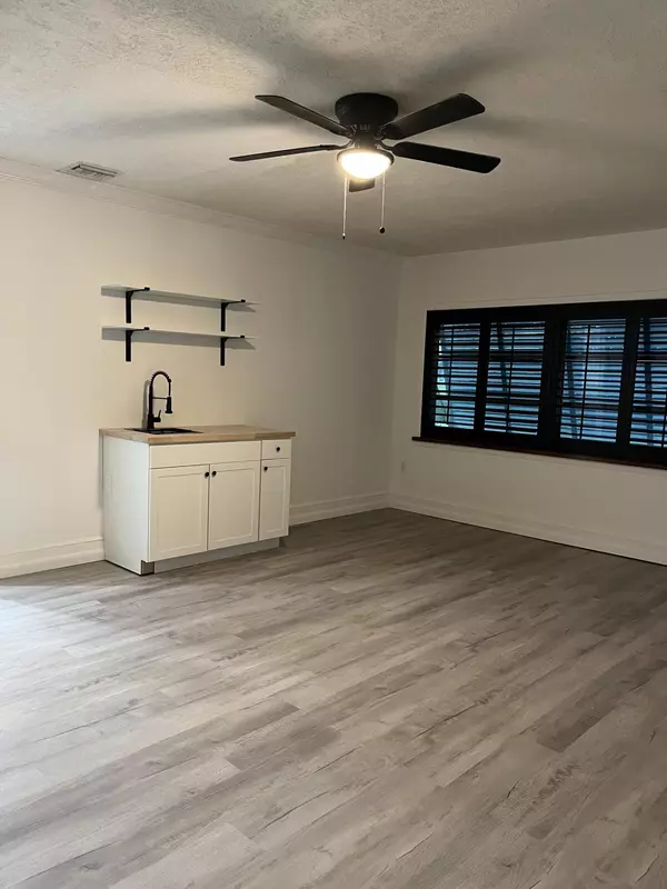 2329 NE 13th CT, Jensen Beach, FL 34957