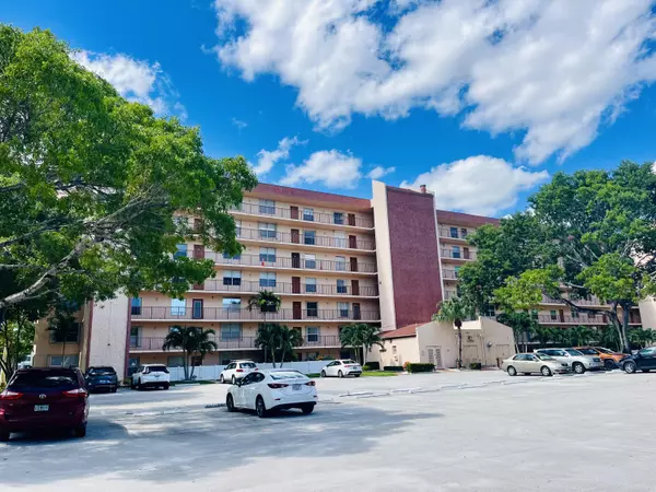 14623 Bonaire BLVD 401, Delray Beach, FL 33446