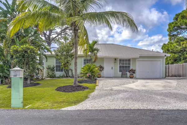 Fort Pierce, FL 34982,3419 W Lake DR