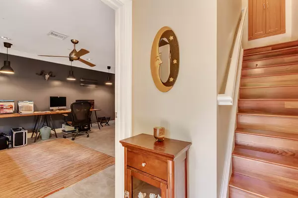 Lake Worth Beach, FL 33460,218 S Federal HWY 2