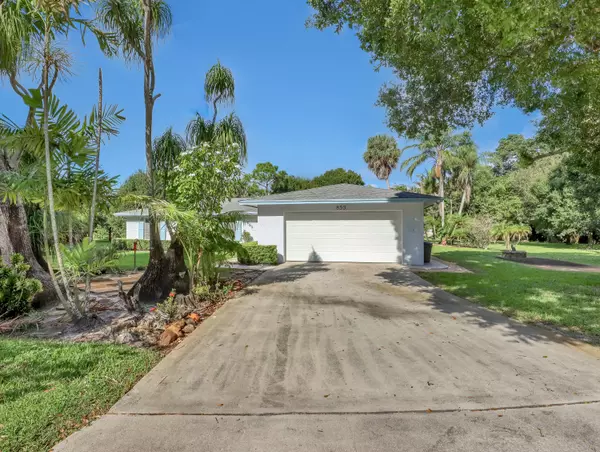 Haverhill, FL 33415,853 Palo Verde CT