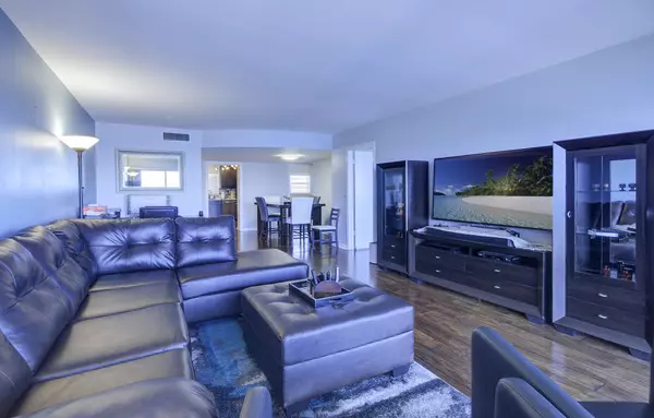 Riviera Beach, FL 33404,3040 Lake Shore DR 502