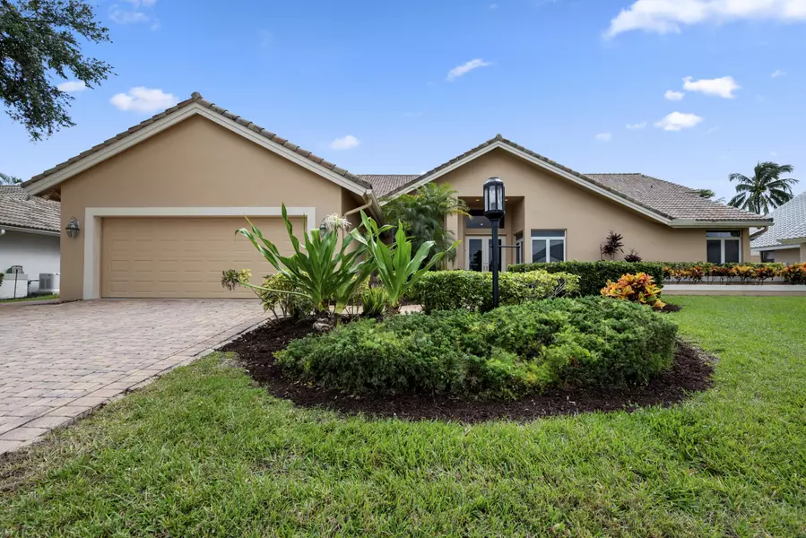 10670 Stonebridge BLVD, Boca Raton, FL 33498