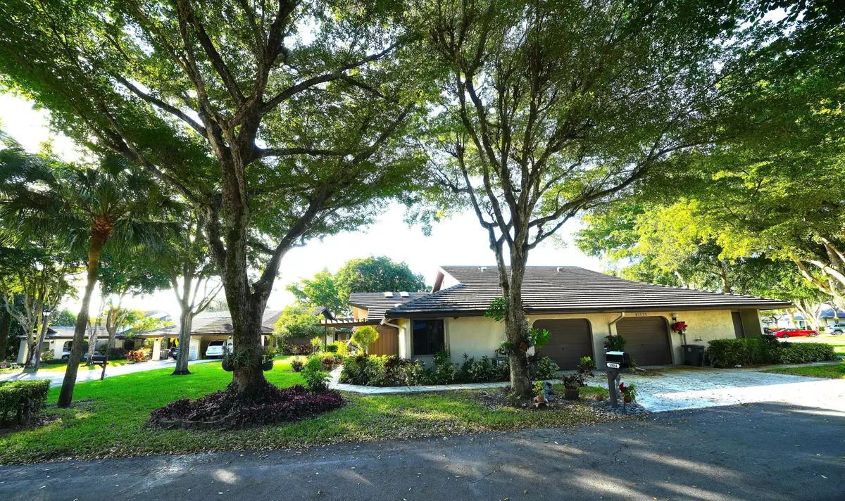 Boynton Beach, FL 33437,10084 Cherrywood PL