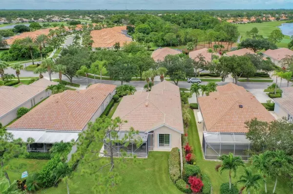 Hobe Sound, FL 33455,8533 SE Palm Hammock LN