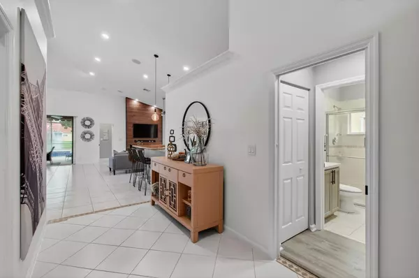 Boynton Beach, FL 33436,4899 Tropical Garden DR