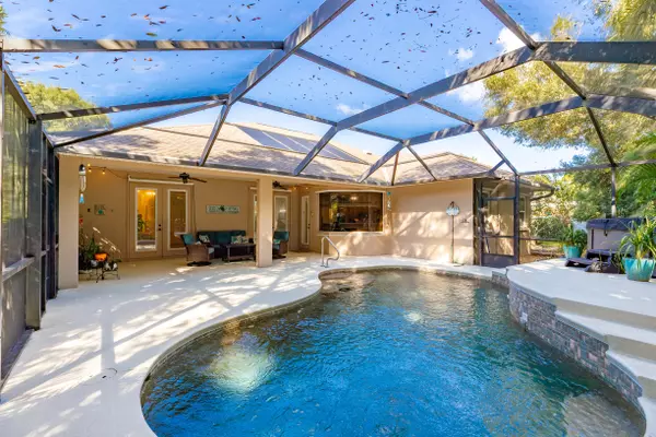 Vero Beach, FL 32968,502 34th AVE