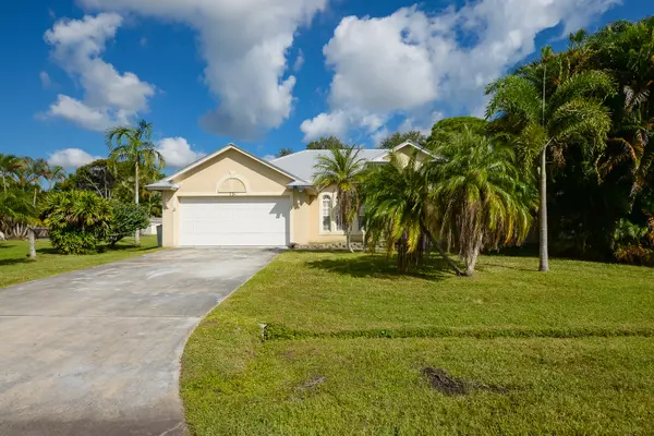 Port Saint Lucie, FL 34983,731 SE Browning AVE
