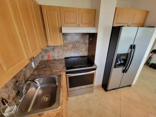 Boca Raton, FL 33434,337 Mansfield I