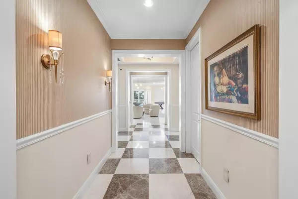 Jupiter, FL 33477,3000 S Highway A1a 301