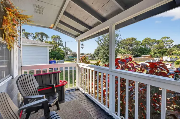 Vero Beach, FL 32962,1140 SW 11th TER