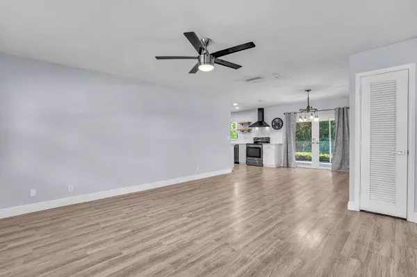 Boca Raton, FL 33434,9540 Richmond CIR