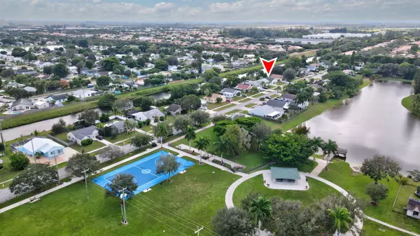 Royal Palm Beach, FL 33411,1200 Grandview CIR
