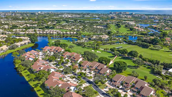 16648 N Traders XING 106, Jupiter, FL 33477