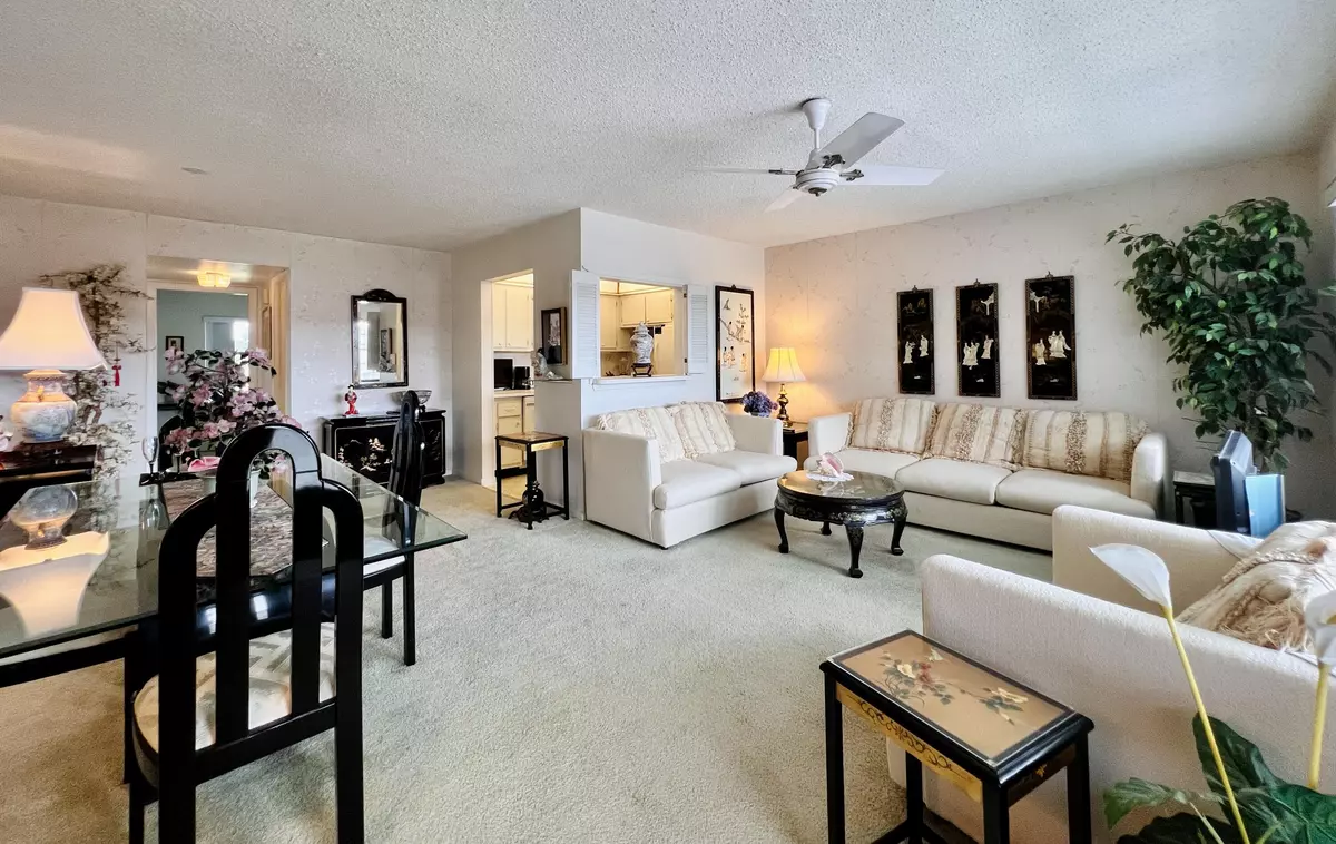 West Palm Beach, FL 33417,79 E Kent