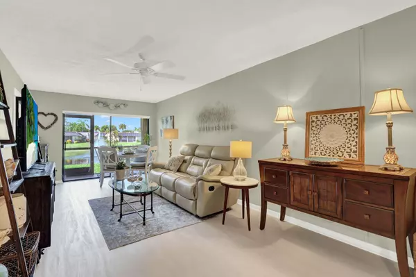 Jensen Beach, FL 34957,2069 NE Collins CIR 7-50