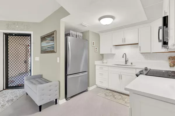 Jensen Beach, FL 34957,2069 NE Collins CIR 7-50