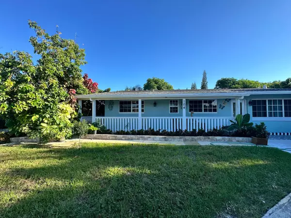 104 NE 16th AVE, Boynton Beach, FL 33435