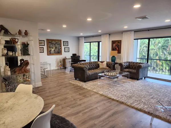 1707 Consulate PL 202, West Palm Beach, FL 33401