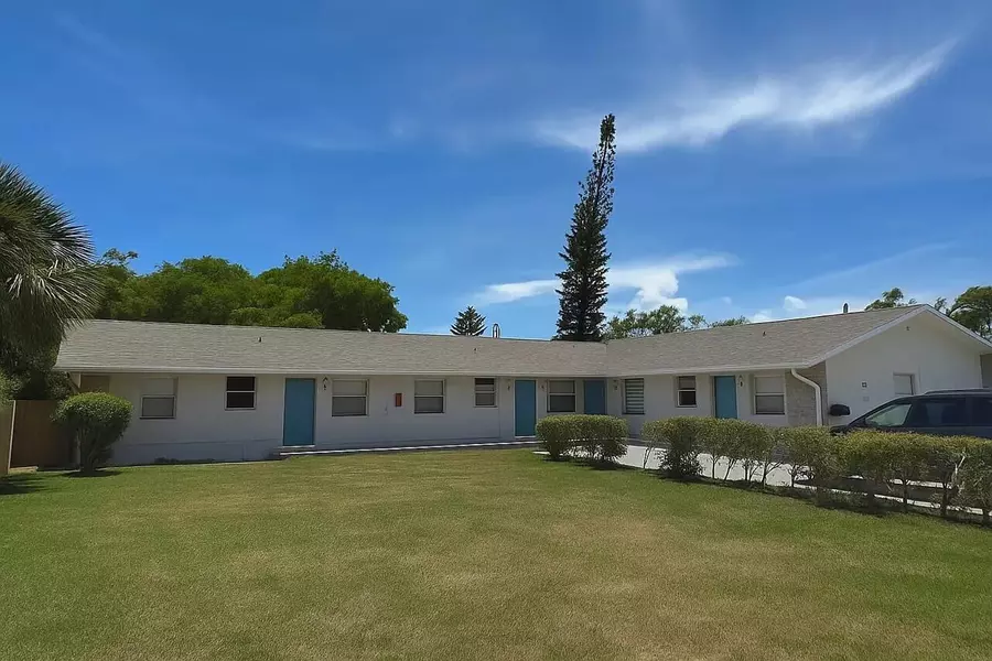 125 W 17th ST 1, Riviera Beach, FL 33404