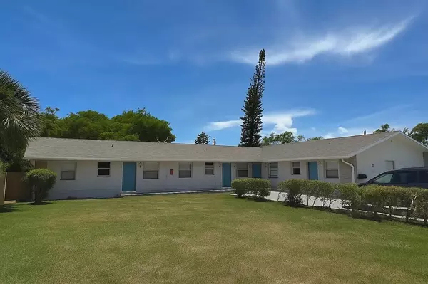 125 W 17th ST 1, Riviera Beach, FL 33404