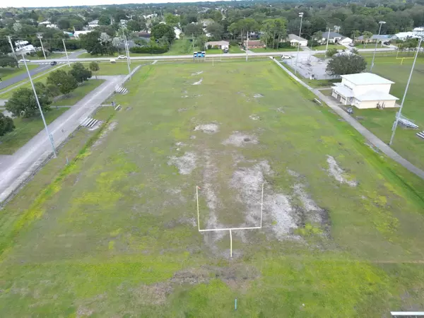 Sebastian, FL 32958,462 Joy Haven DR