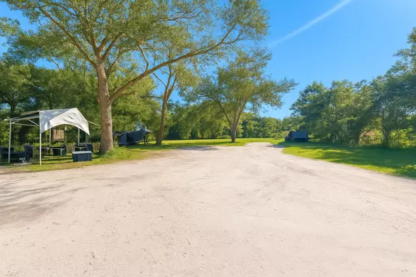 Fort Pierce, FL 34945,1996 Jaynell ST