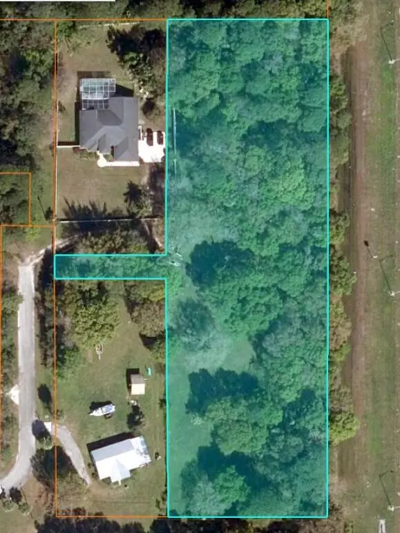 Fort Pierce, FL 34945,1998 Jaynell ST