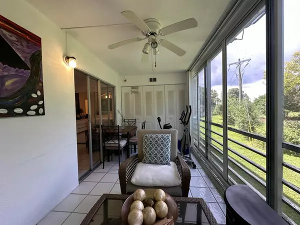 West Palm Beach, FL 33417,252 Southampton C