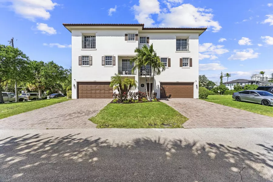 1100 Cabana RD, West Palm Beach, FL 33404