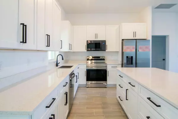 10654 Washington RD, Port Charlotte, FL 33981