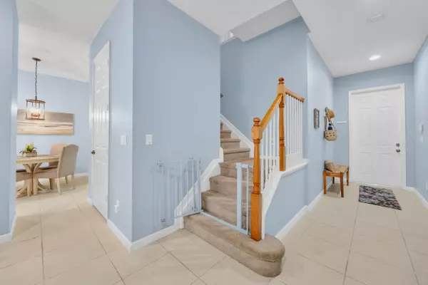 Port Saint Lucie, FL 34953,2170 SW Cape Cod DR