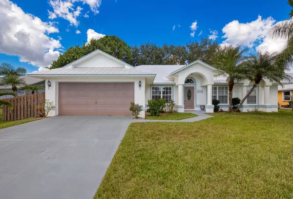 3362 SE East Snow RD, Port Saint Lucie, FL 34984