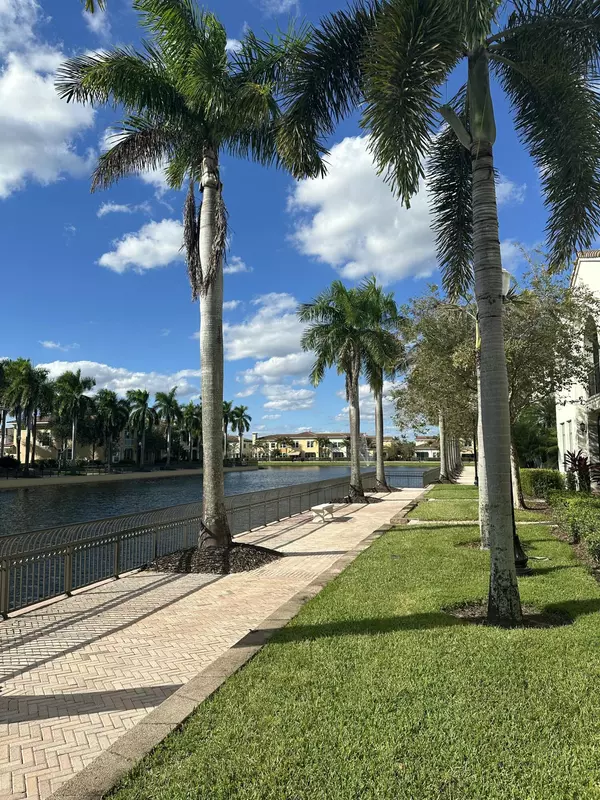 Sunrise, FL 33323,3210 NW 125th WAY 7001