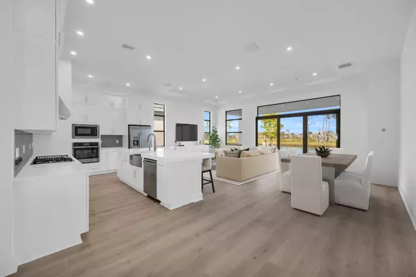 Stuart, FL 34997,7155 SE Amalfi LN