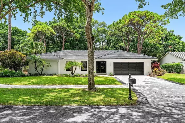 2425 NW 36th ST, Boca Raton, FL 33431