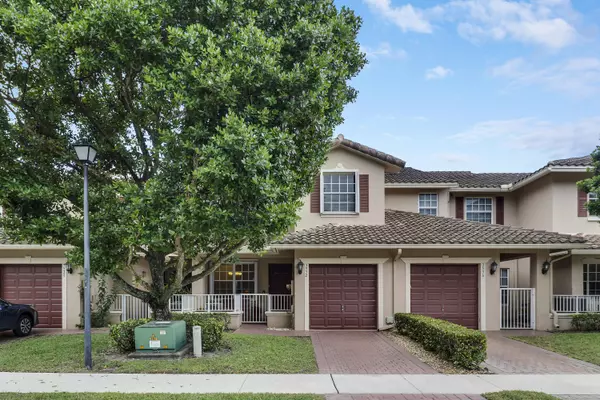 Davie, FL 33328,3532 Parkside DR