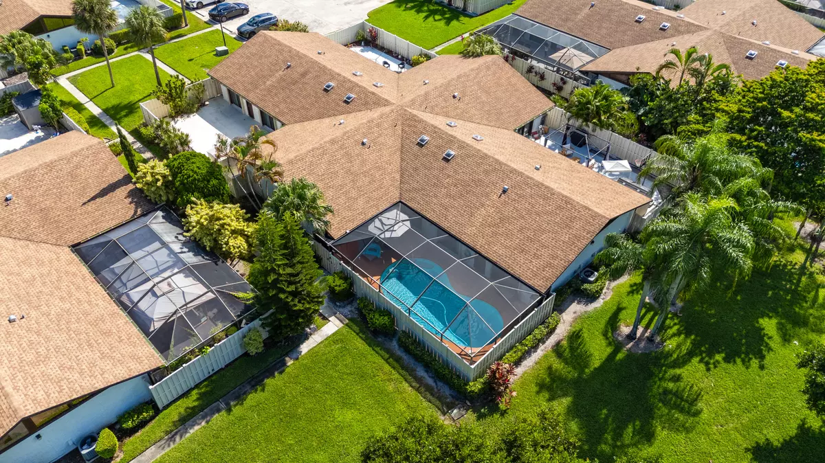 Boca Raton, FL 33496,9927 Boca Gardens TRL A