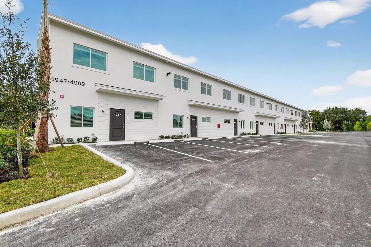 Lake Worth, FL 33461,4965 Serafica DR