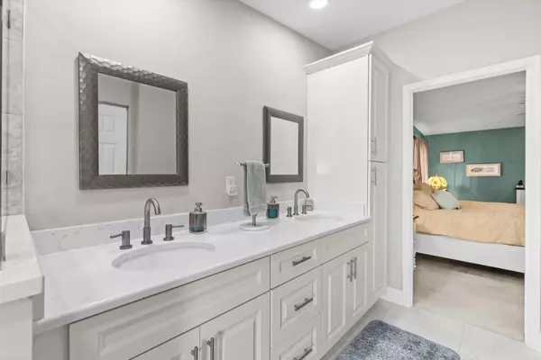 Port Saint Lucie, FL 34952,2813 Hook CT