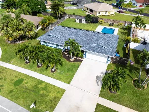 351 La Mancha AVE, Royal Palm Beach, FL 33411