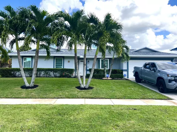 Royal Palm Beach, FL 33411,351 La Mancha AVE