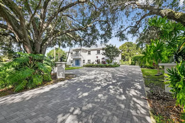 2900 Greenbriar BLVD, Wellington, FL 33414