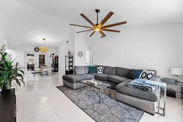 North Lauderdale, FL 33068,8101 SW 12th ST