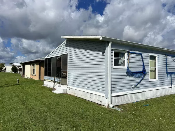 Fort Pierce, FL 34951,18 Arboles Del Norte