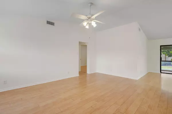 Greenacres, FL 33463,6113 Fairfield CIR