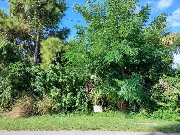 Port Saint Lucie, FL 34953,2298 SW Chateau TER